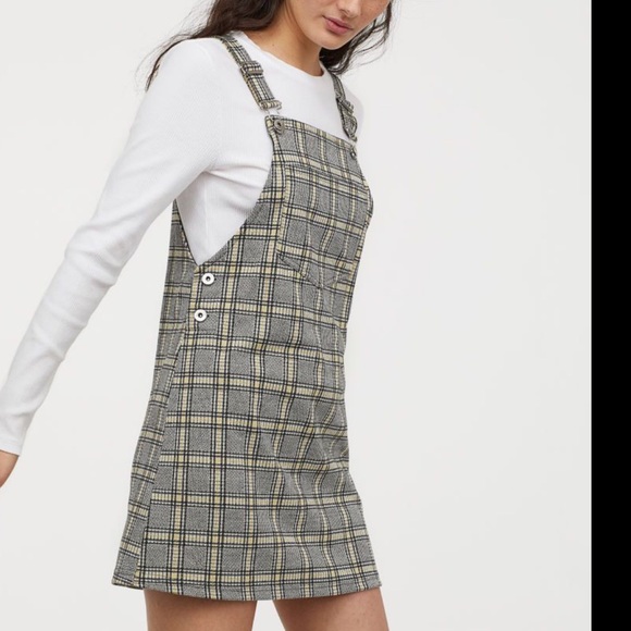 H&M Dresses & Skirts - H&M DIVIDED plaid overall dress